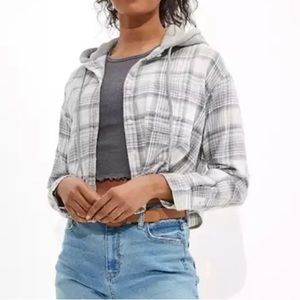 Bundle of two! American Eagle AE Cropped Hooded Flannel Shirts. Grey & Burgundy